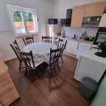 Lägenhet Luna's House *