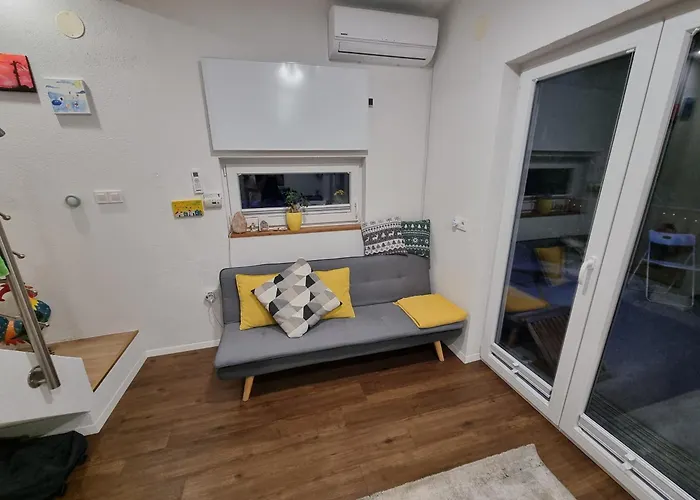 Apartment Luna's House